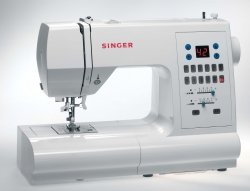 Singer Sewing Machine 7468